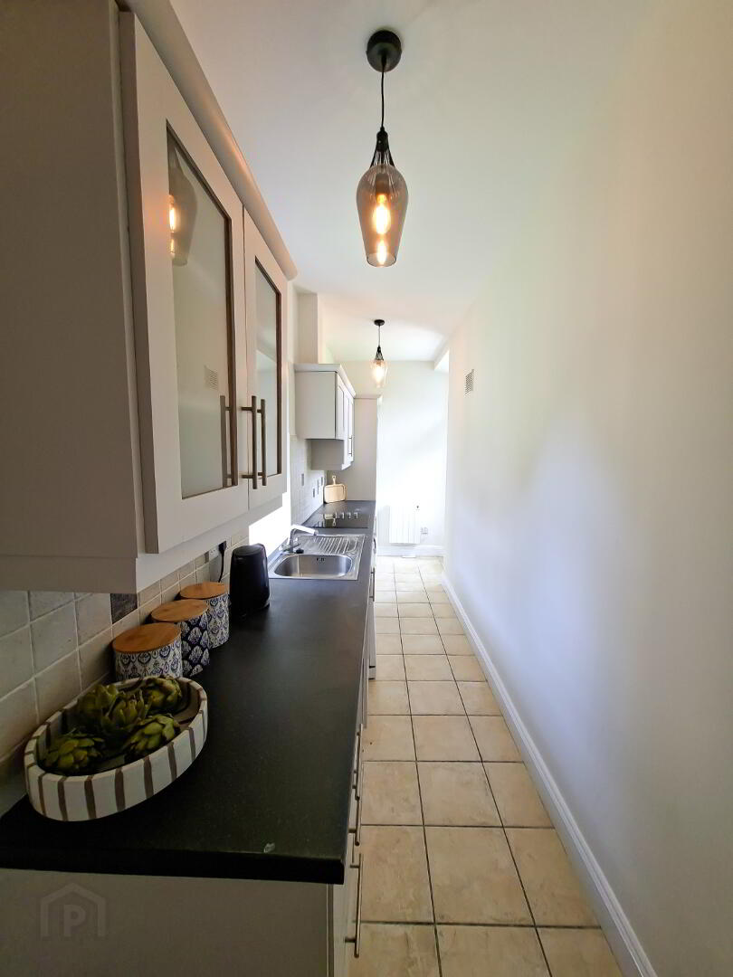 46 Priory Court 5 of 20