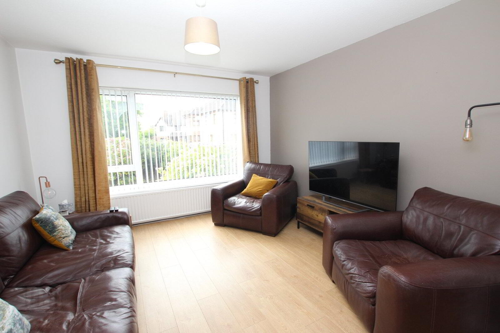 157 Monkstown Road 5 of 19