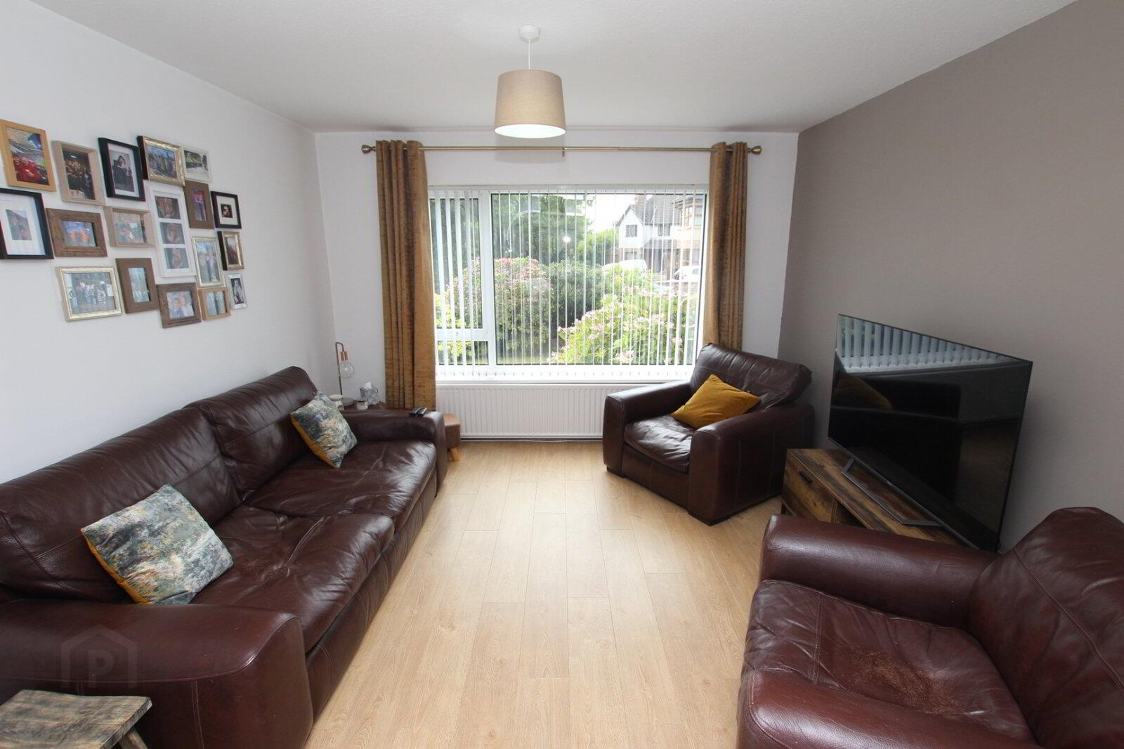 157 Monkstown Road 3 of 19