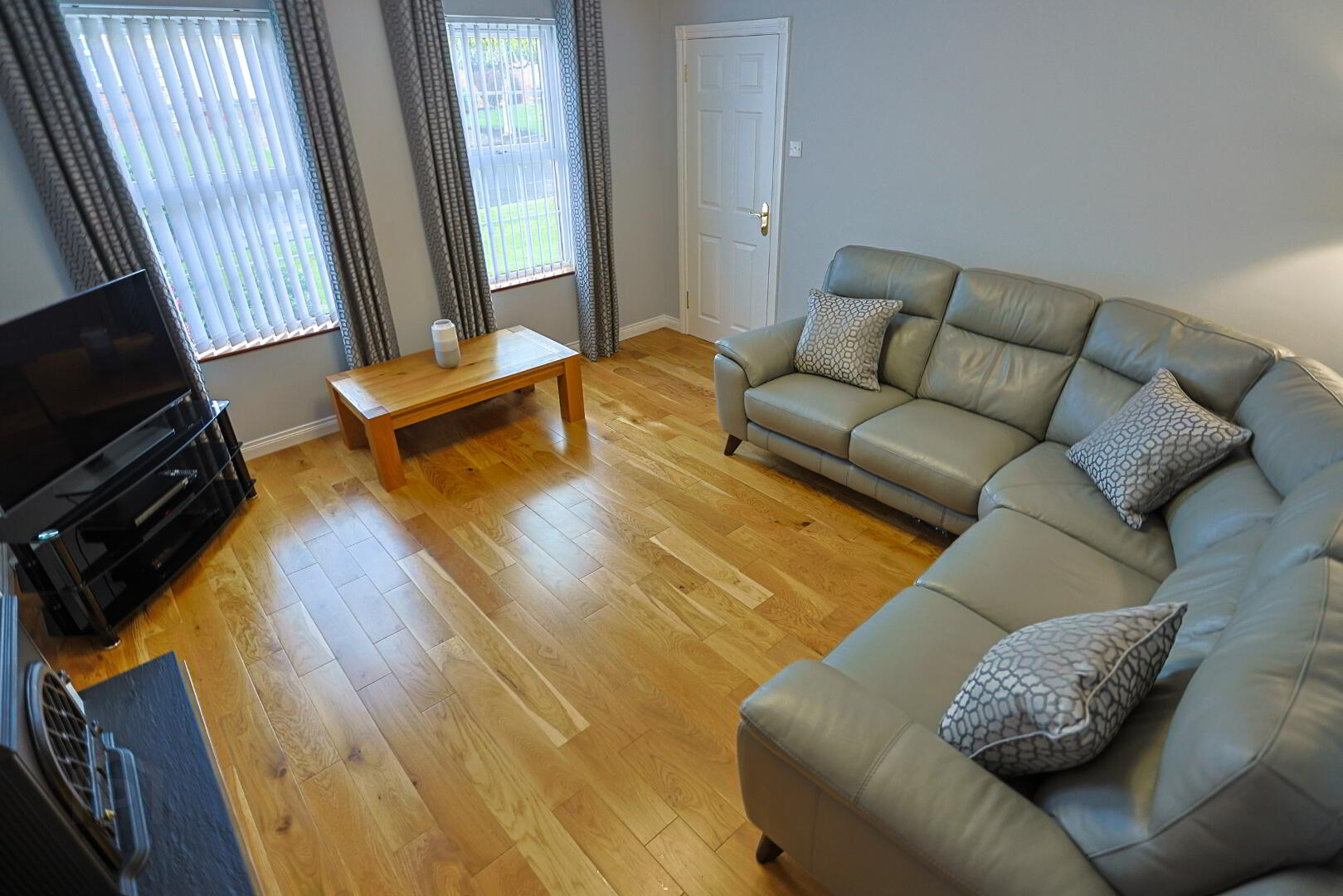22 Brae Manor 11 of 59