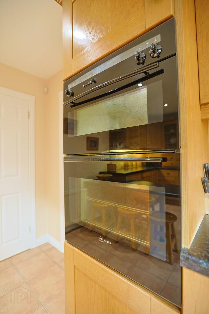 22 Brae Manor 24 of 59