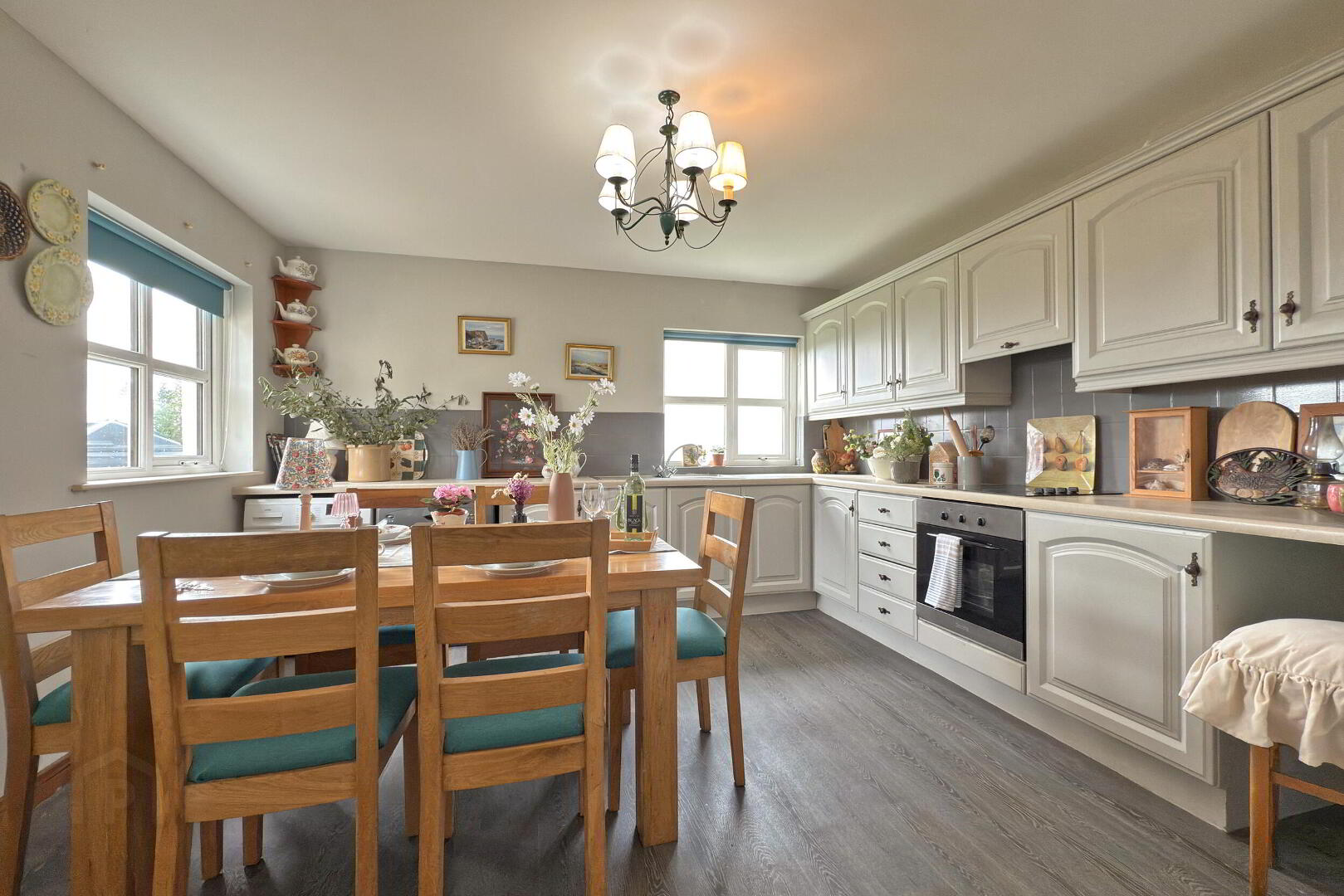 30 Causeway Road 5 of 16