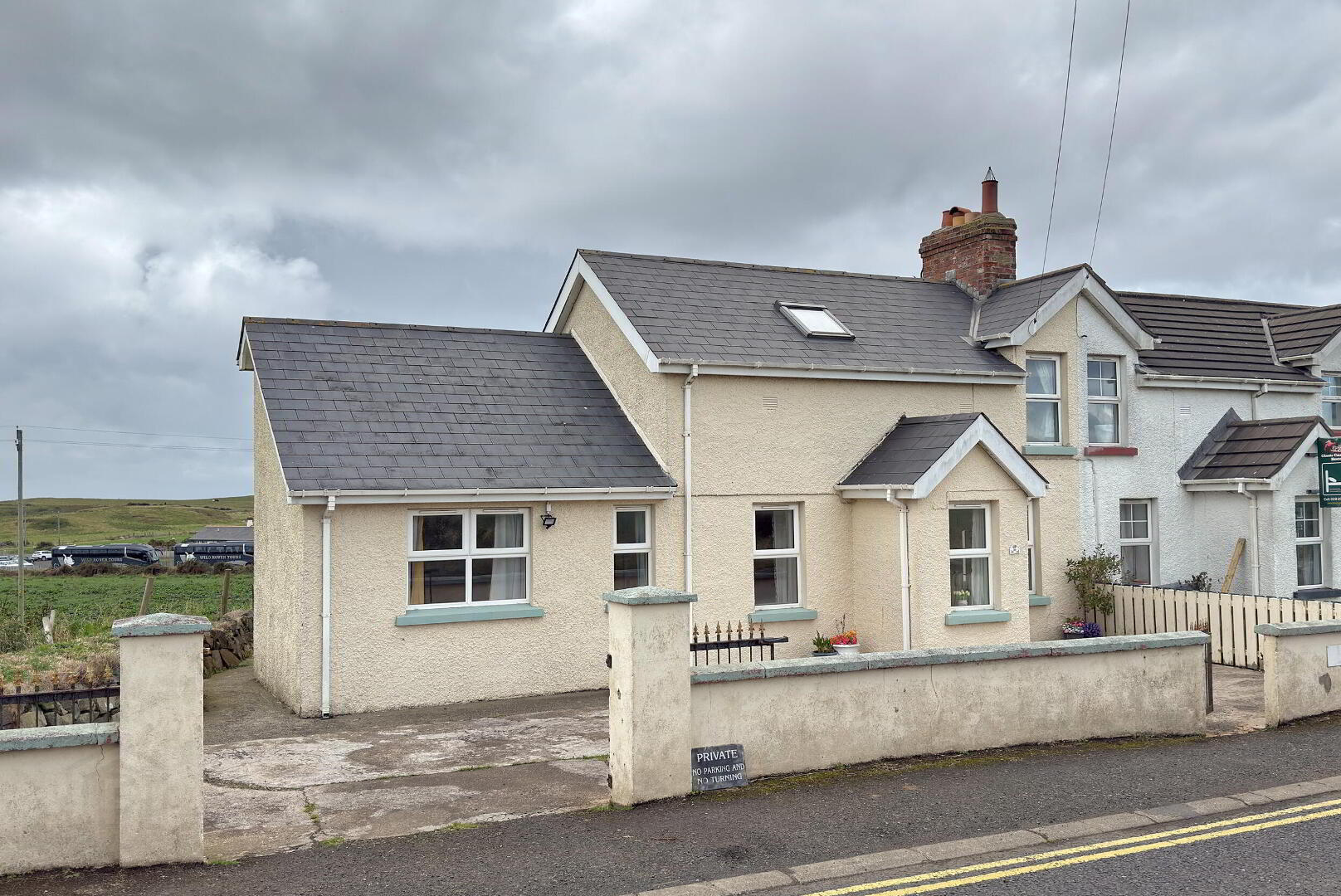 30 Causeway Road 1 of 16
