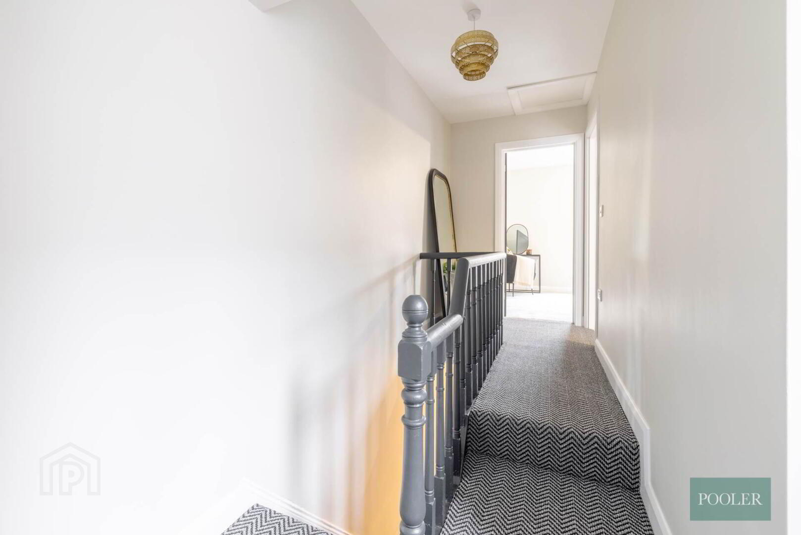 229 Ravenhill Avenue 27 of 47