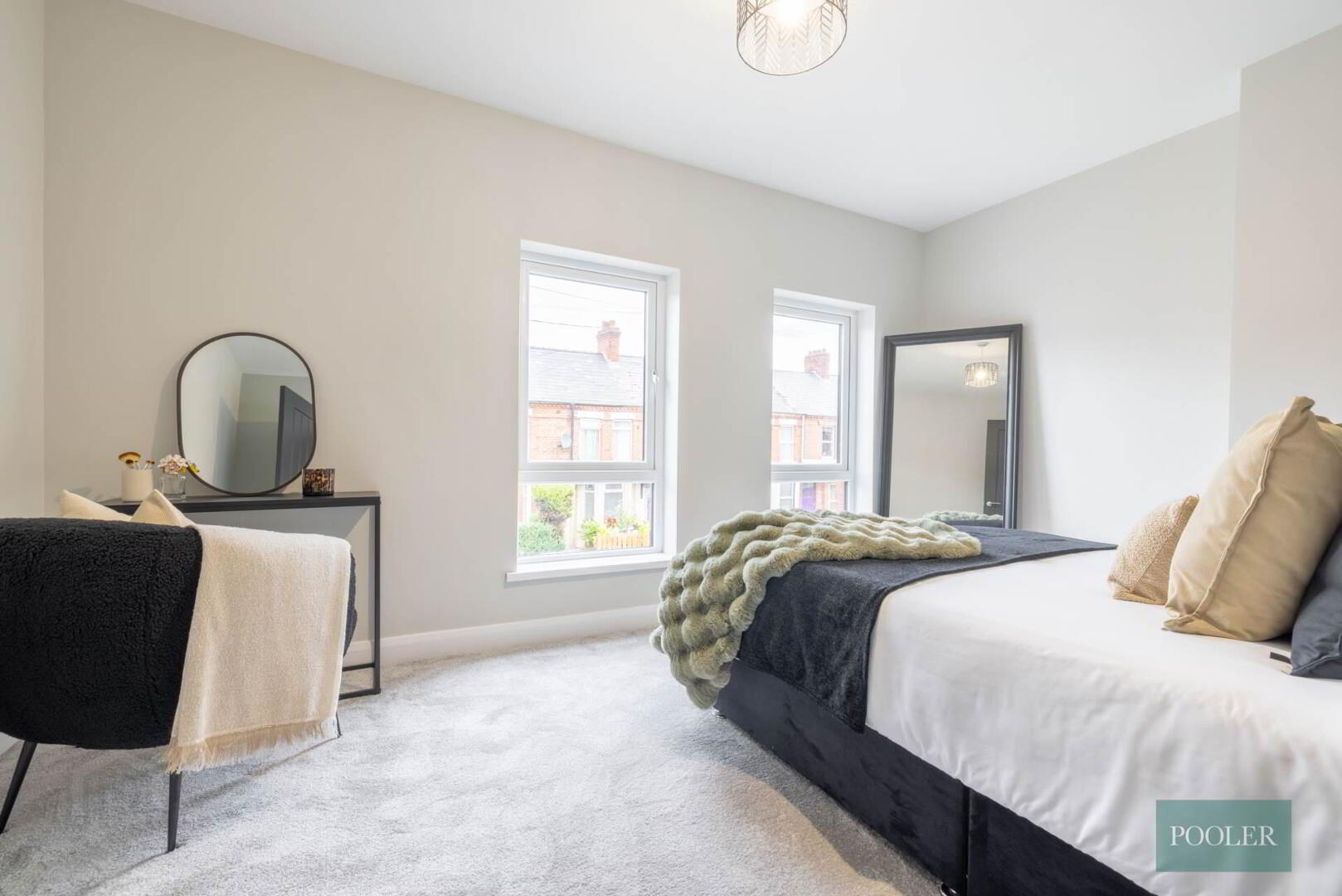 229 Ravenhill Avenue 38 of 47