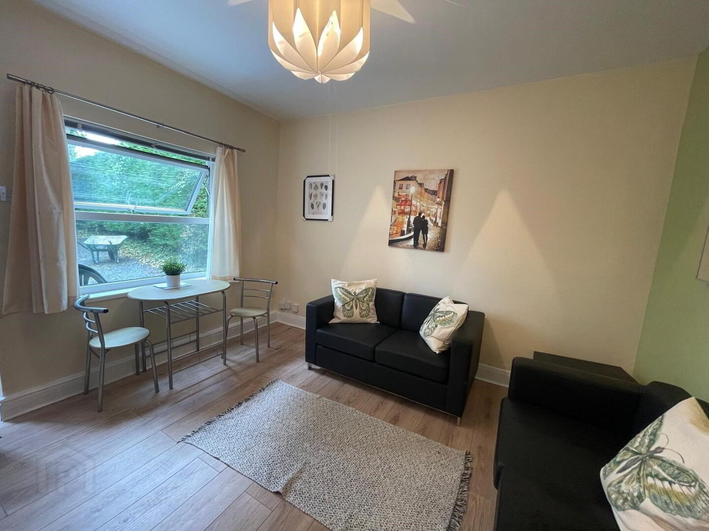 Unit 2d, Inverary Avenue 2 of 9