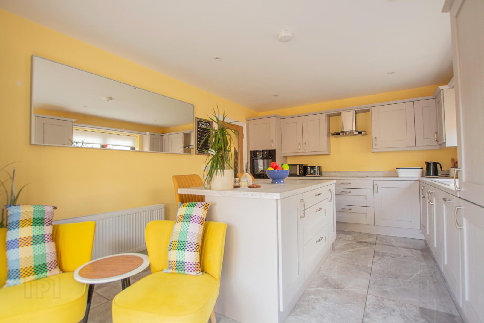6 Ampertaine Manor 8 of 14