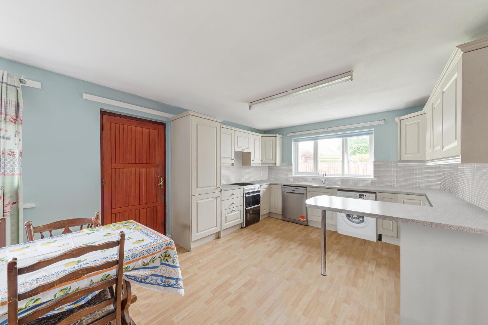 30 Lord Warden's Grange 9 of 17
