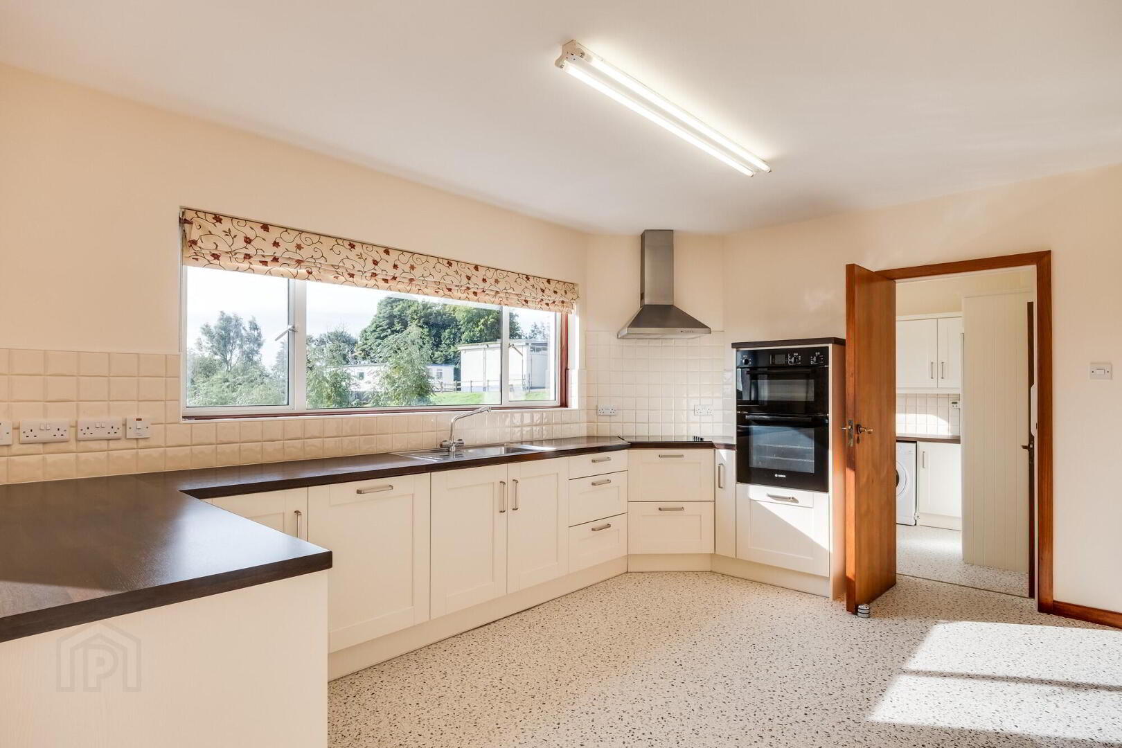 60 Colebrooke Road 7 of 32
