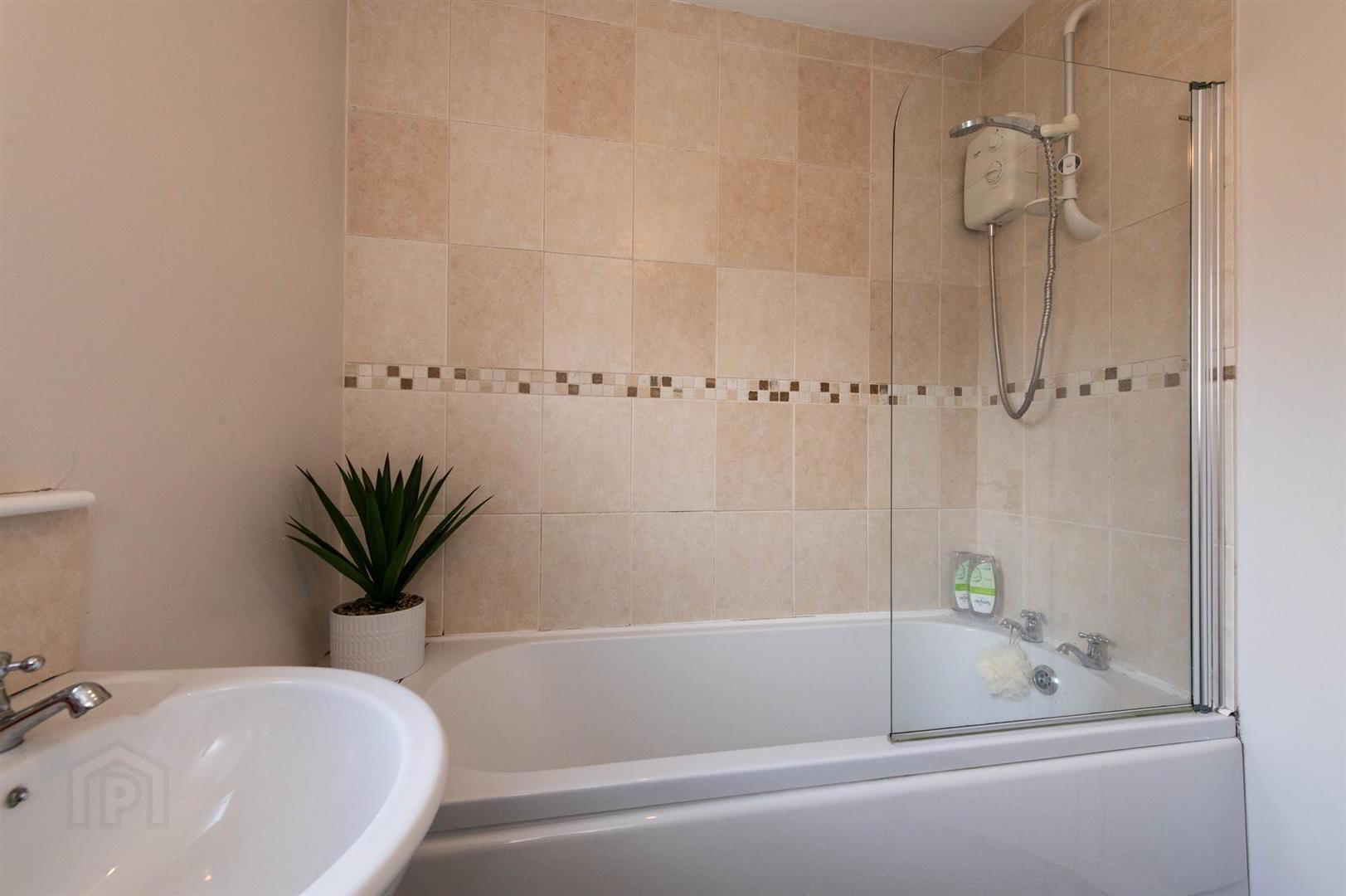30 Summerhill Brae 19 of 25