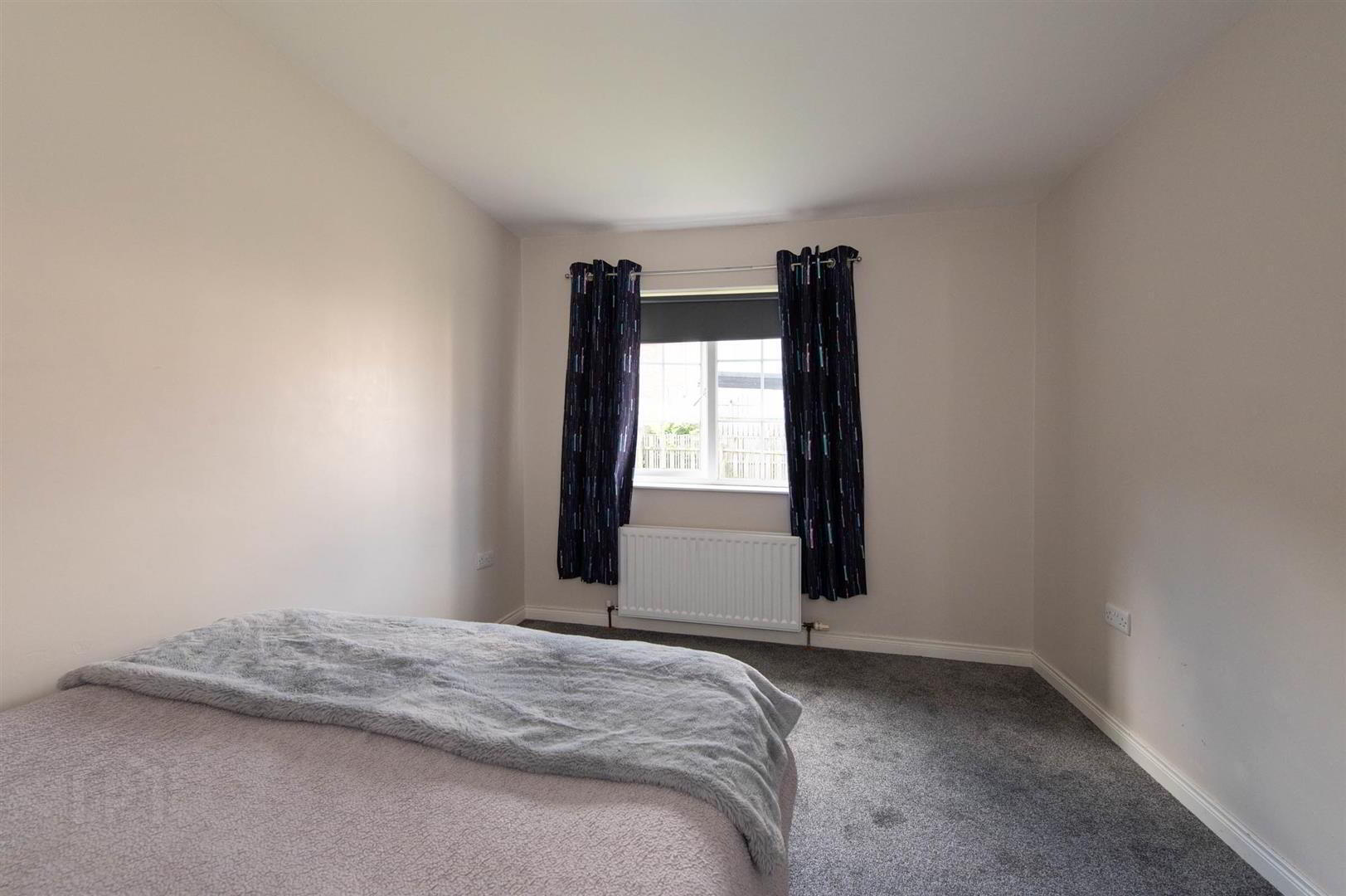 30 Summerhill Brae 16 of 25