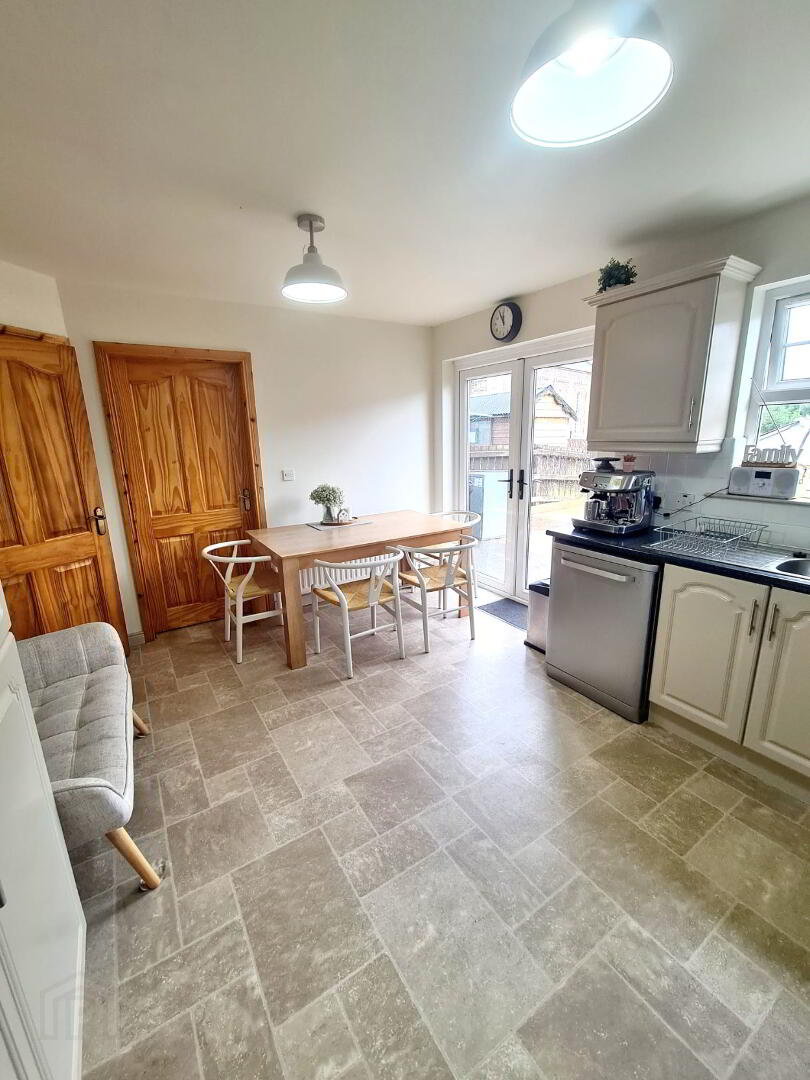 23 Ecclesville Heights 10 of 23