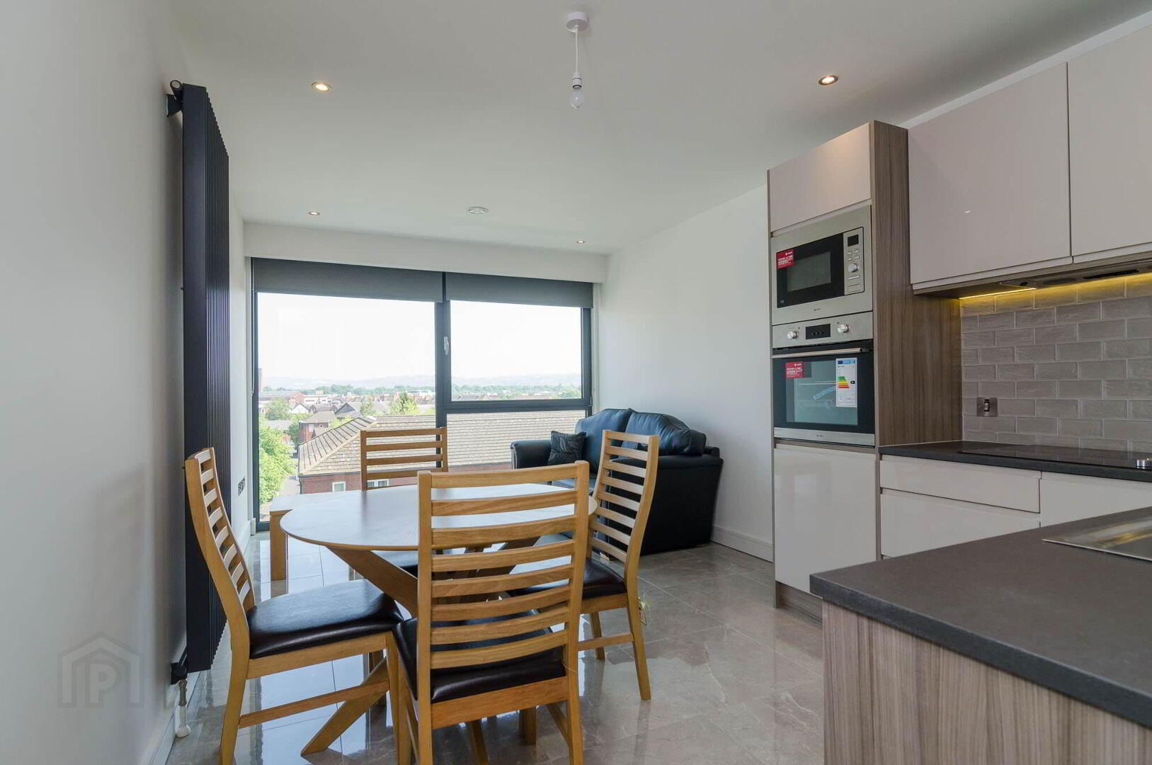 29 The Gallery, 65-71 Dublin Road 4 of 8
