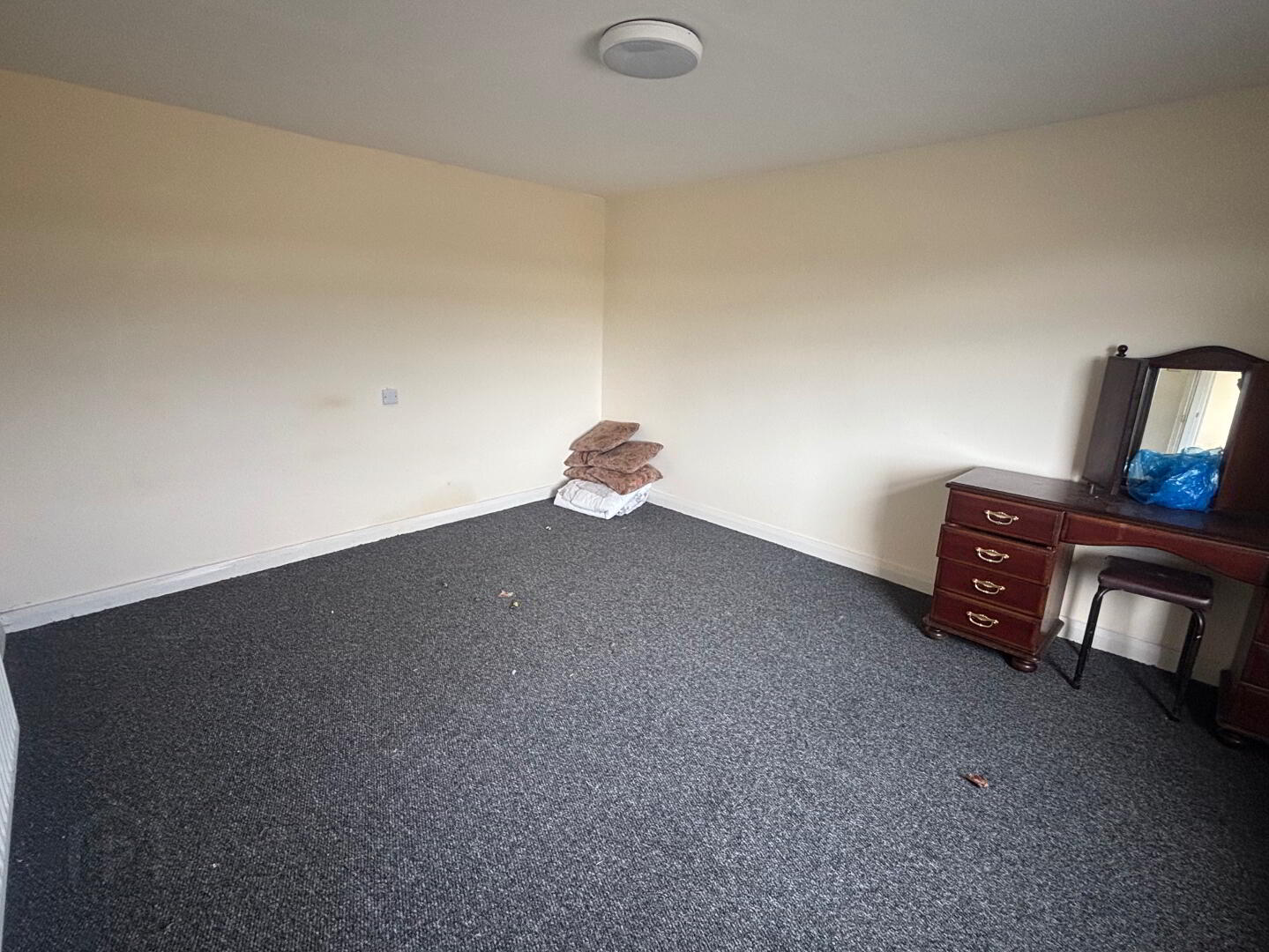 187 Trewmount Road 4 of 20