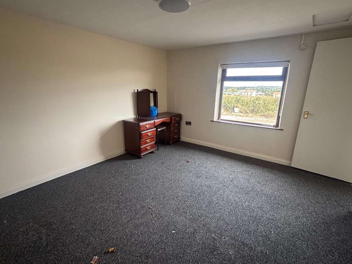 187 Trewmount Road 5 of 20