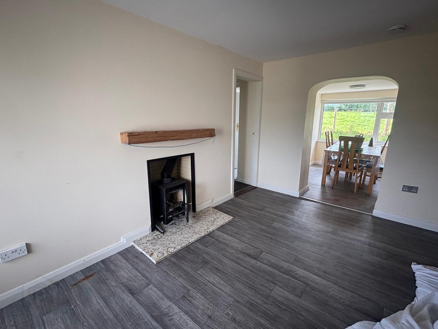 187 Trewmount Road 6 of 20