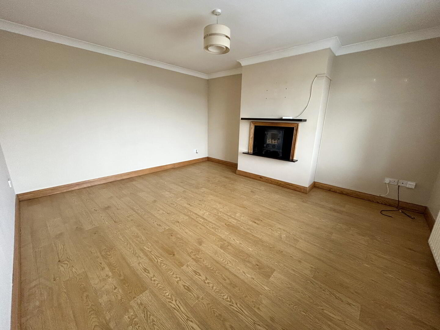 property description image