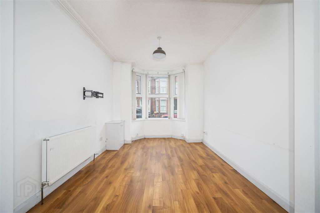 20 Marsden Gardens 3 of 10