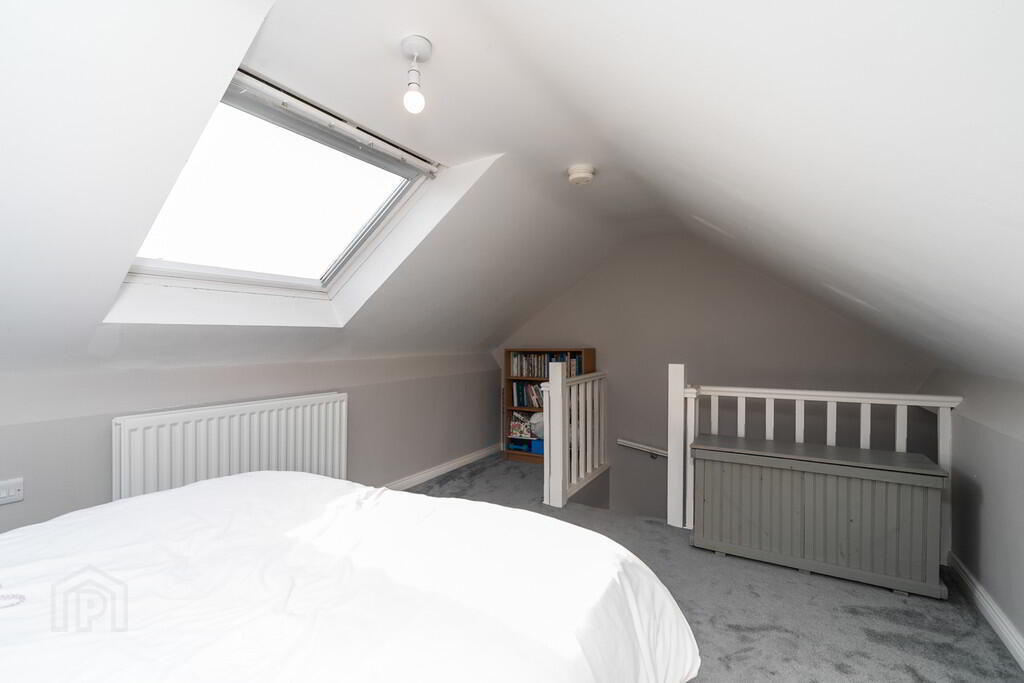 32 Wandsworth Gardens 26 of 29