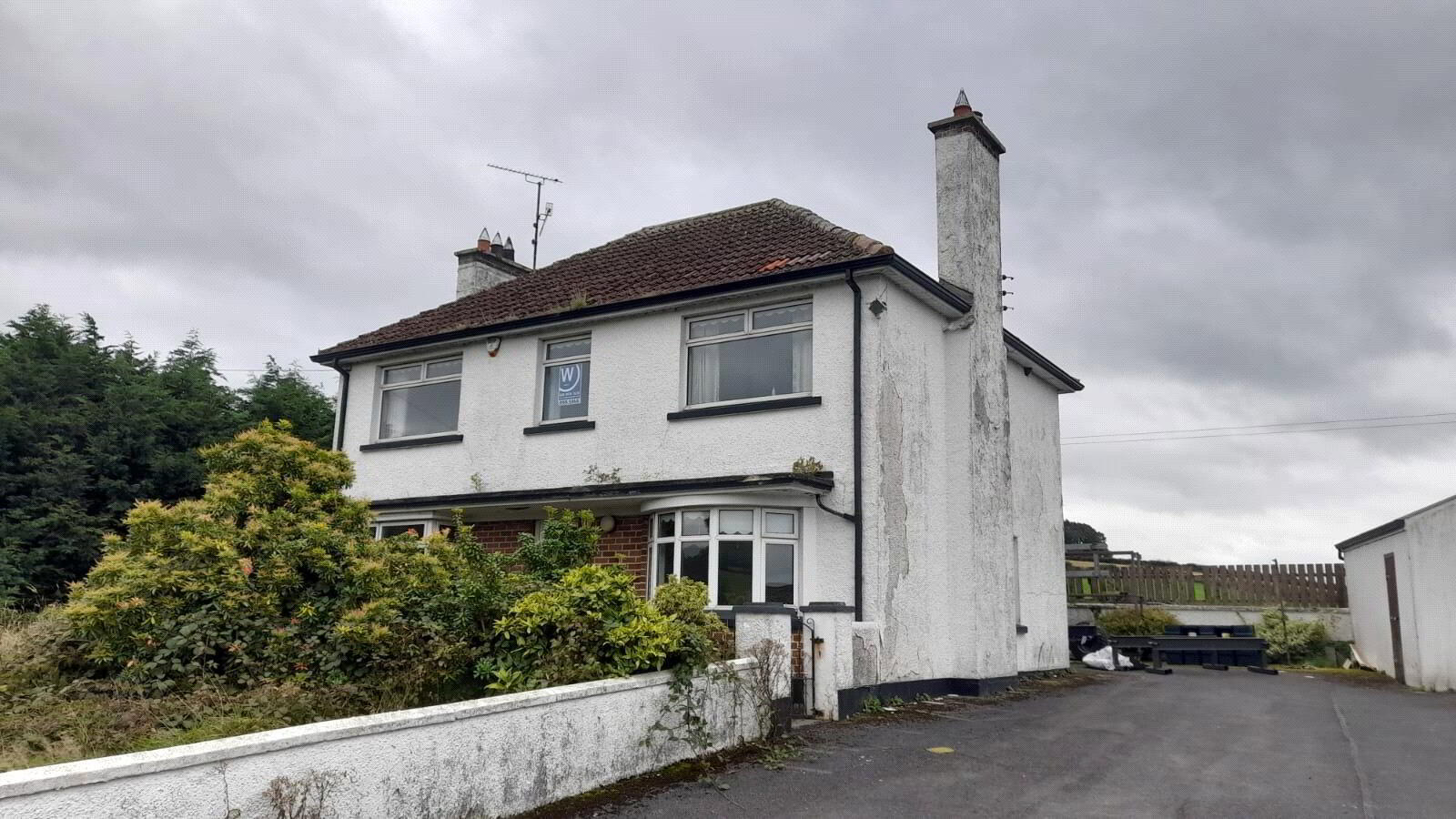 100 Urney Road 3 of 15