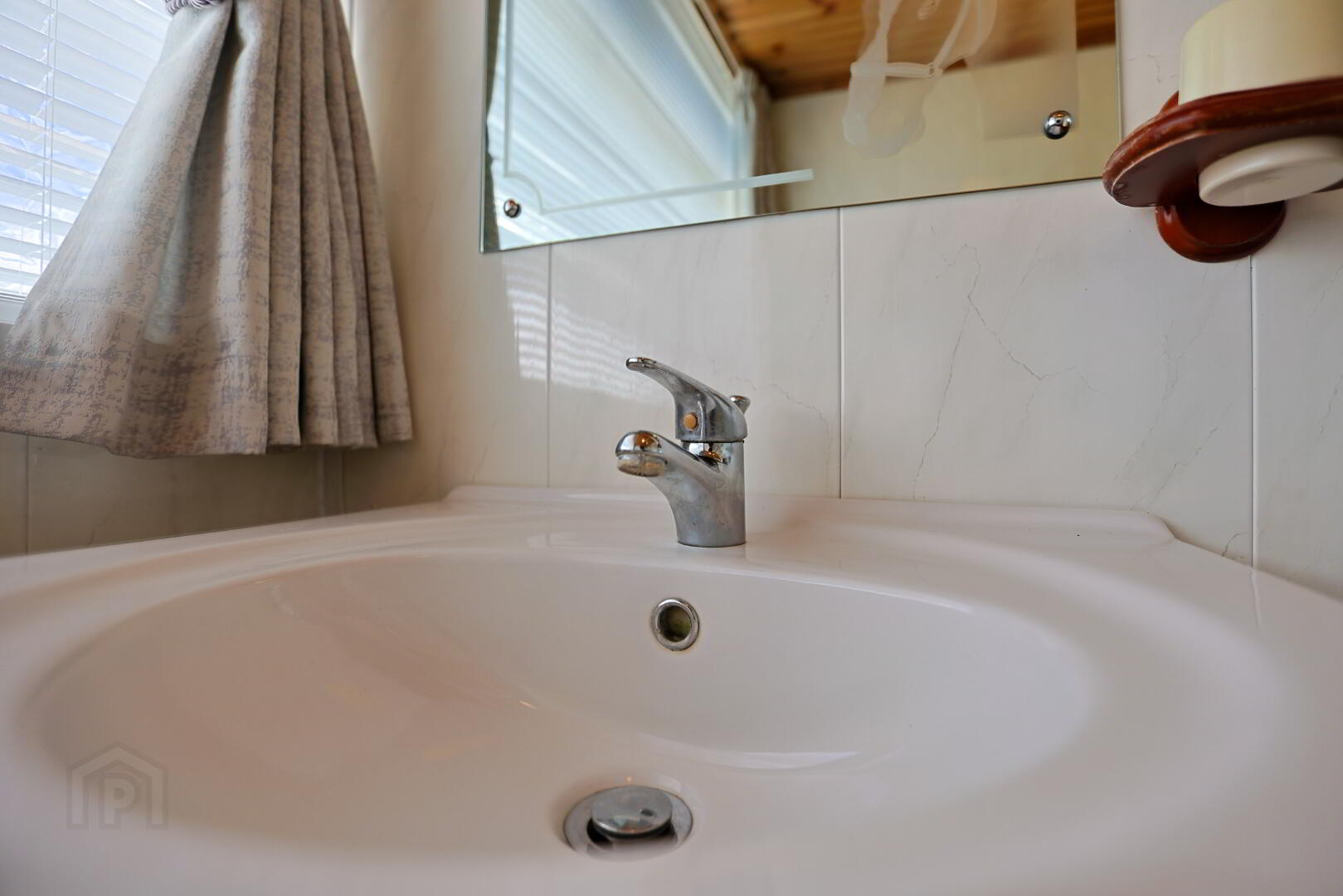 7 Seagoe Road 23 of 47