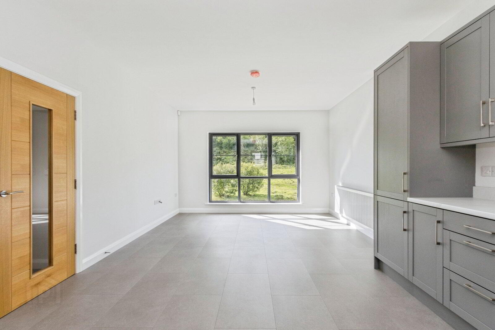 6 Fairfields Mews 9 of 18
