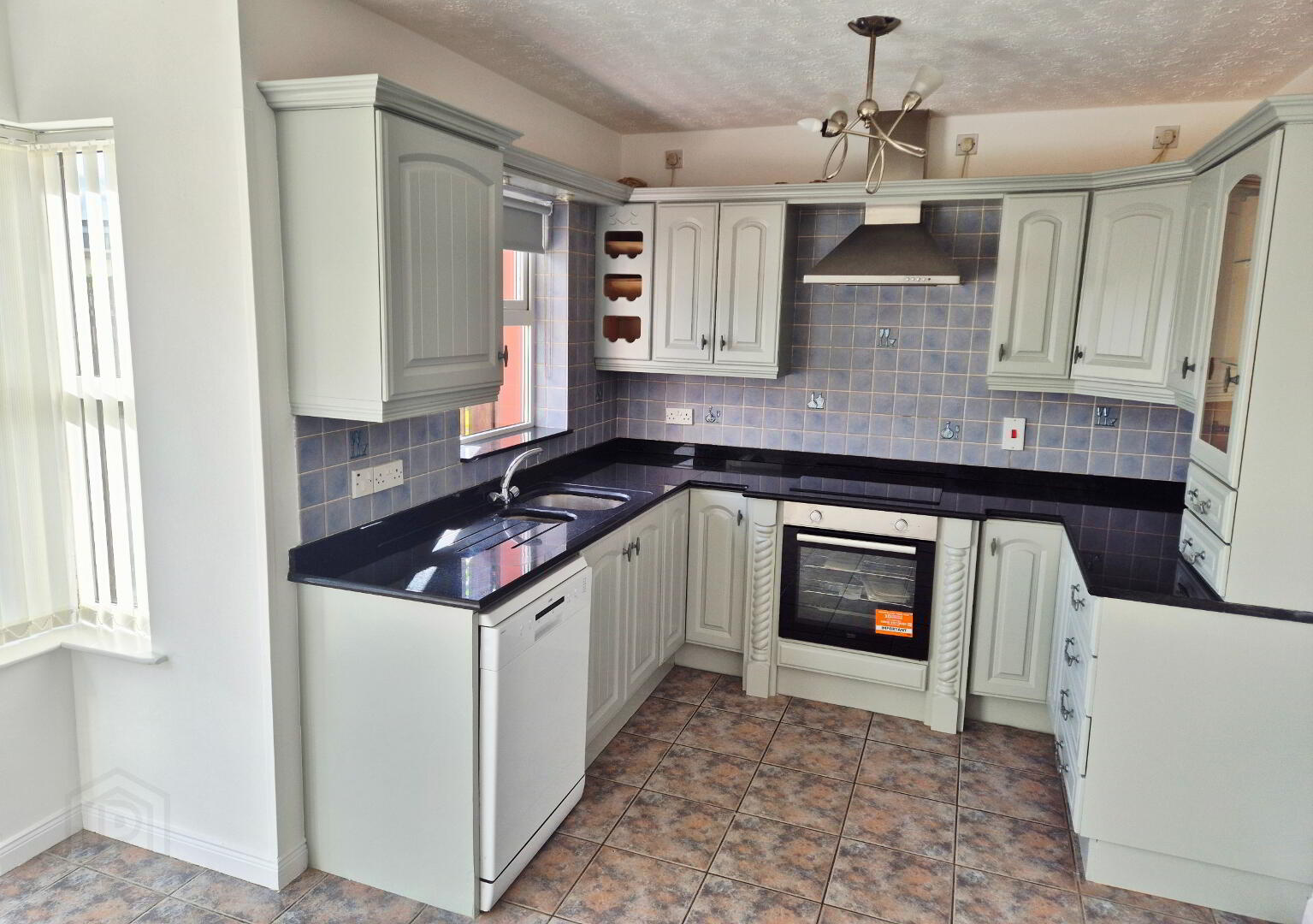 44 Beresford Avenue 6 of 18