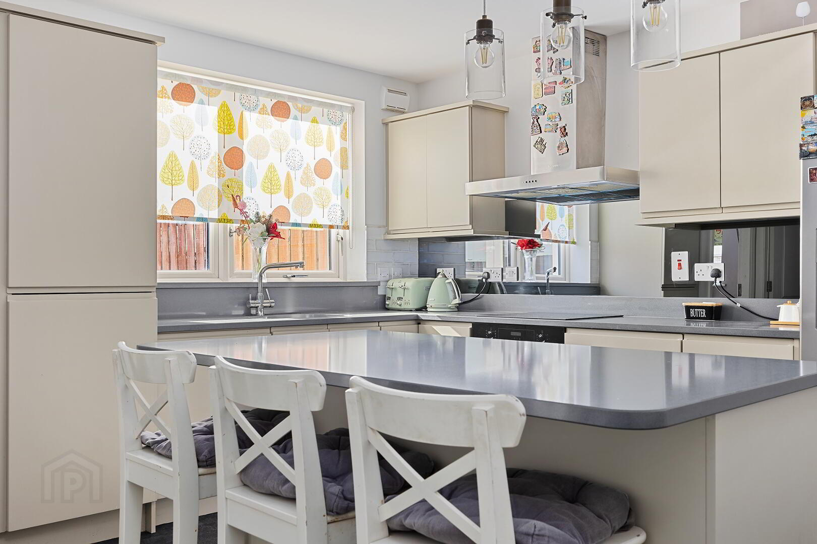 38 Saint Helen’s Avenue 7 of 29