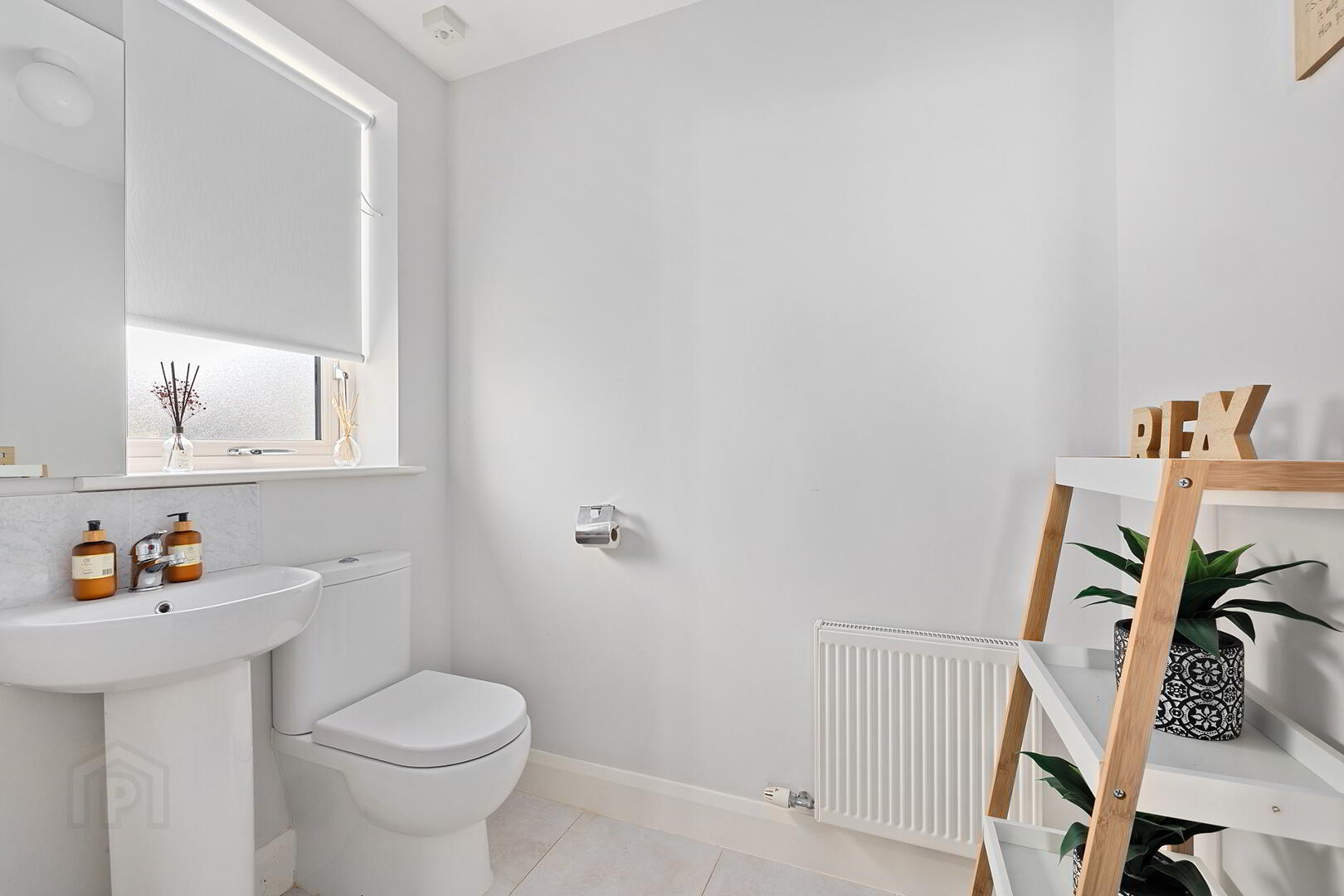 38 Saint Helen’s Avenue 11 of 29