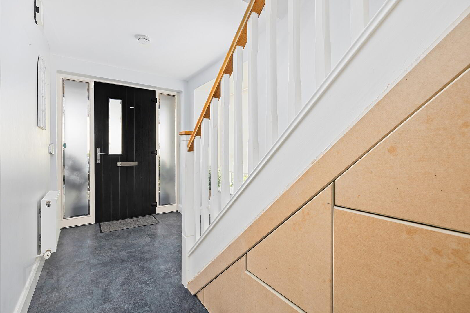 38 Saint Helen’s Avenue 3 of 29