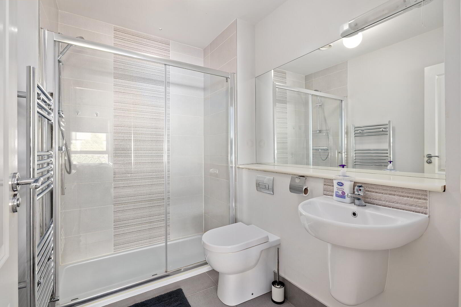 38 Saint Helen’s Avenue 15 of 29