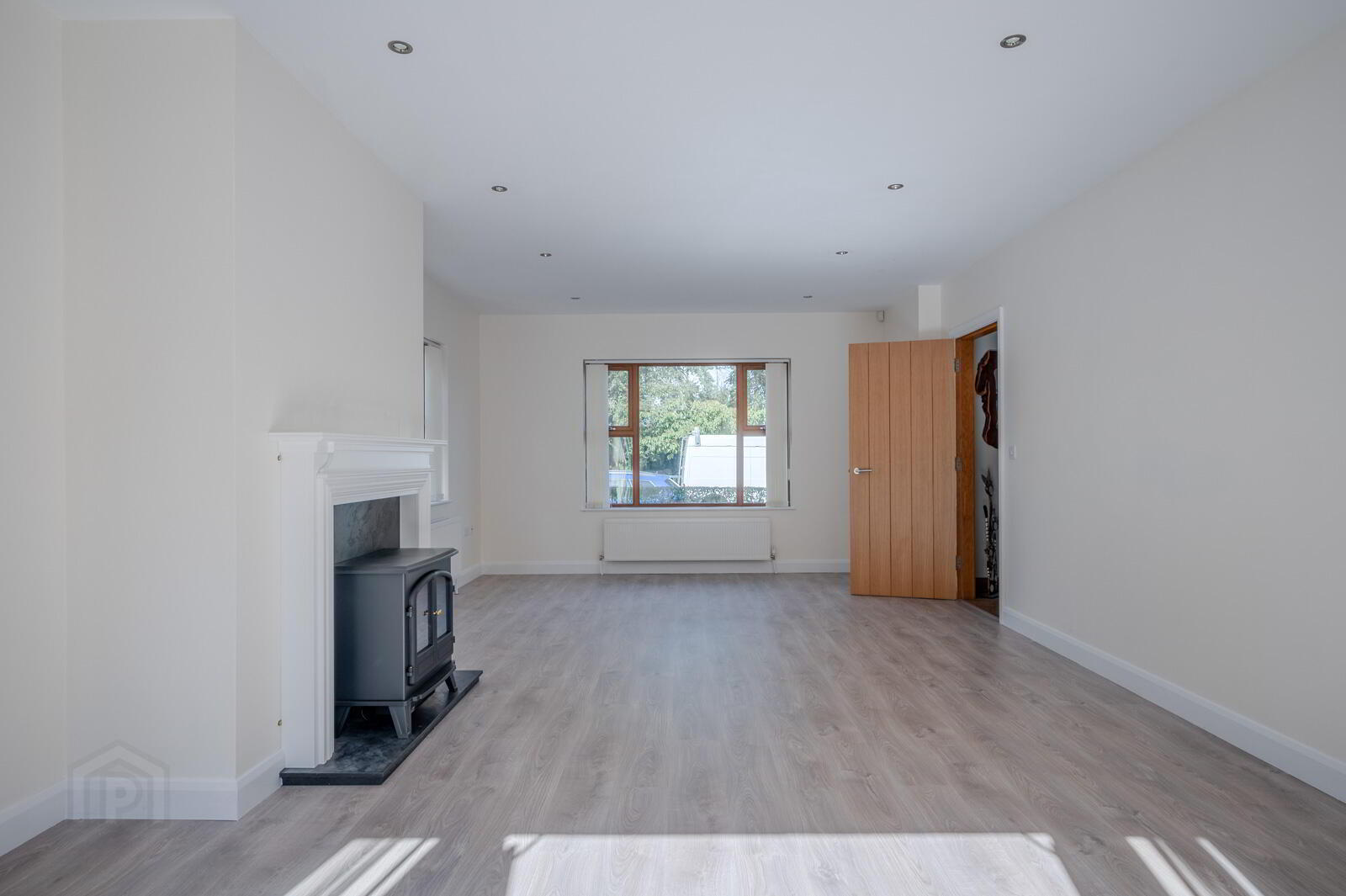 27 Seahill Road 22 of 41