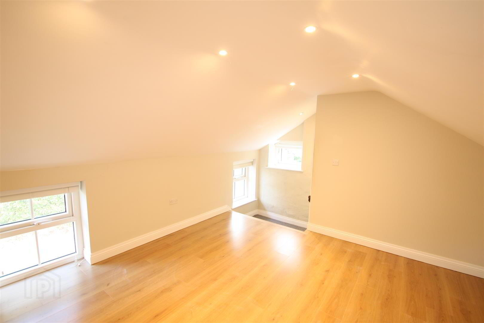 72 Grove Road 10 of 16