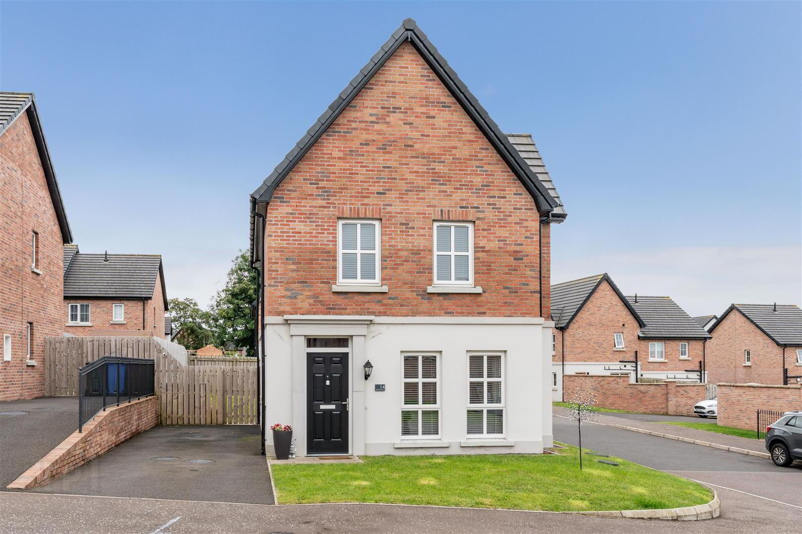 14 Ballyveigh Parade 1 of 39