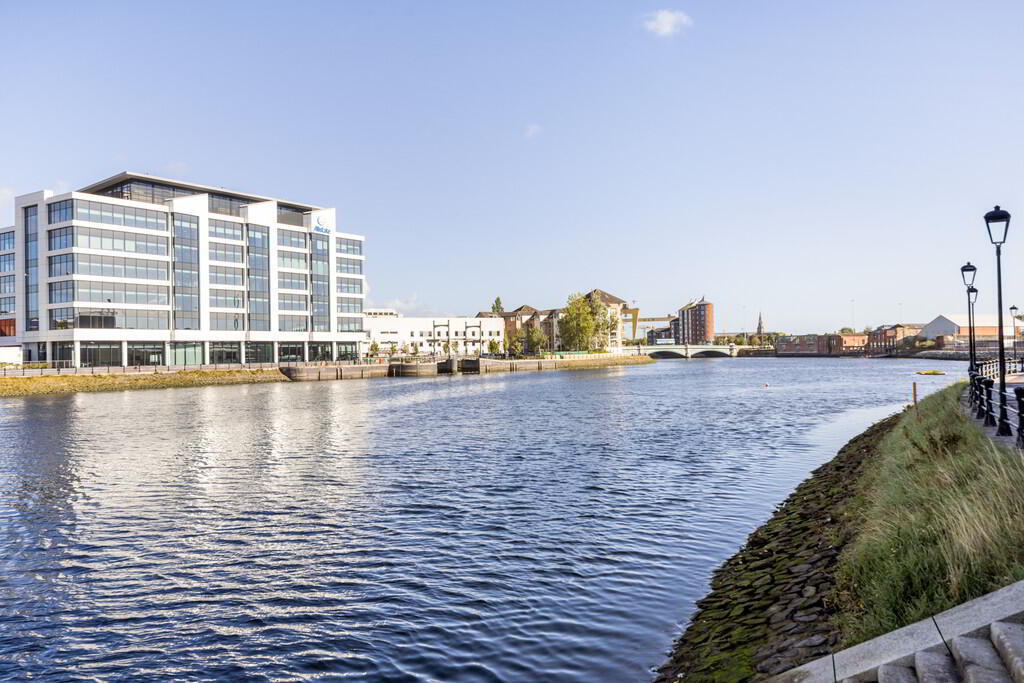 16 Ravenhill Reach 25 of 27