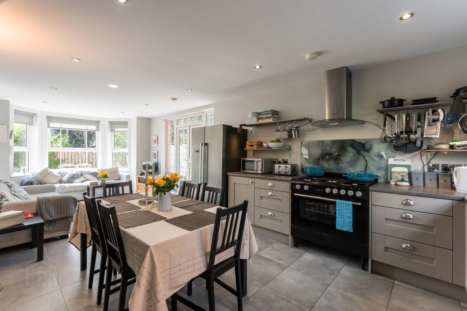 2 Prince Regent Park 13 of 47