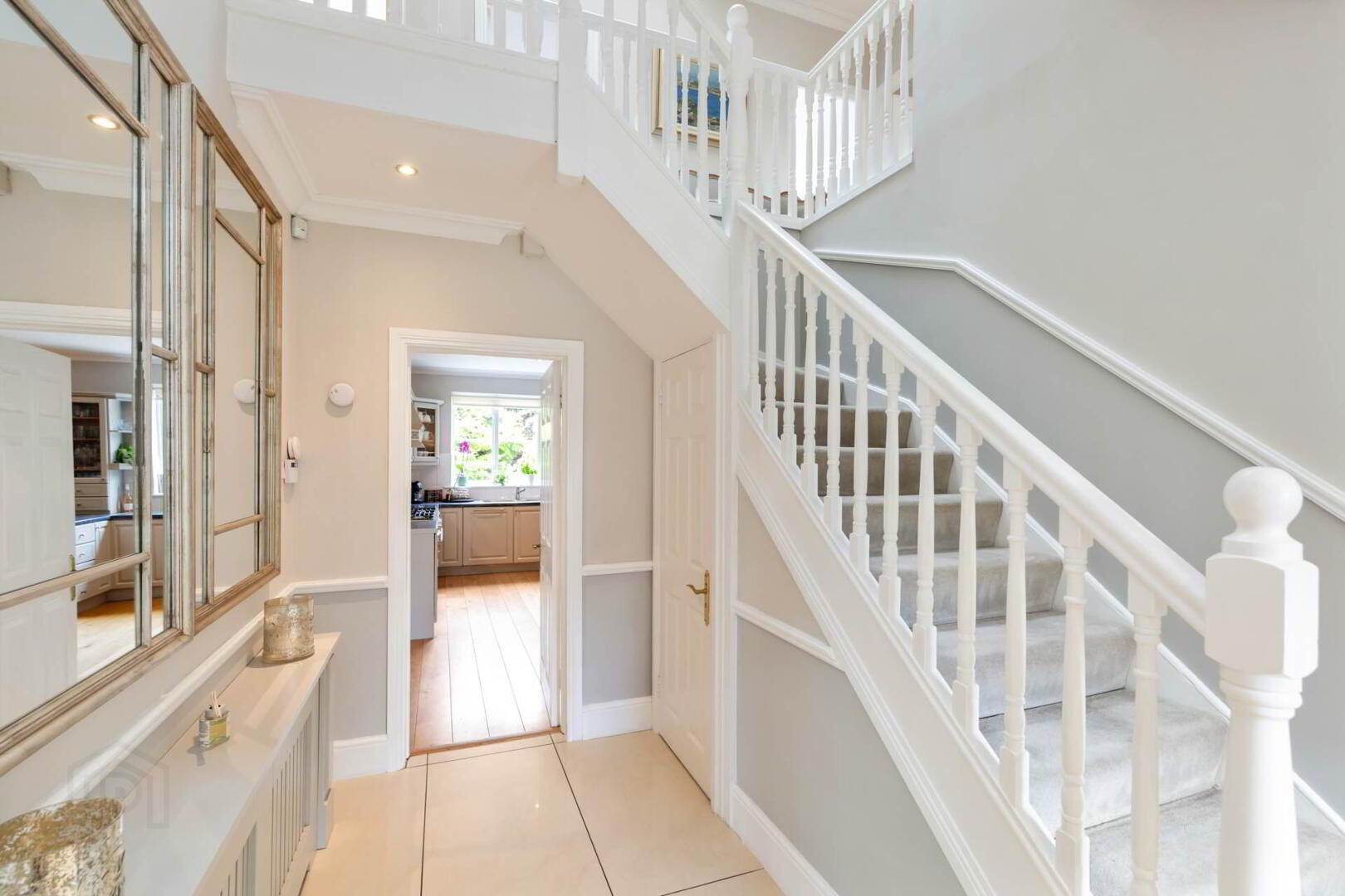 100 Avoca Park 3 of 58