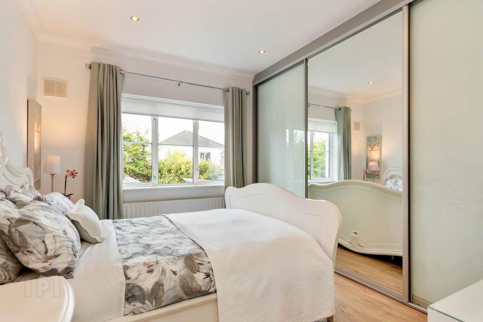 100 Avoca Park 23 of 58