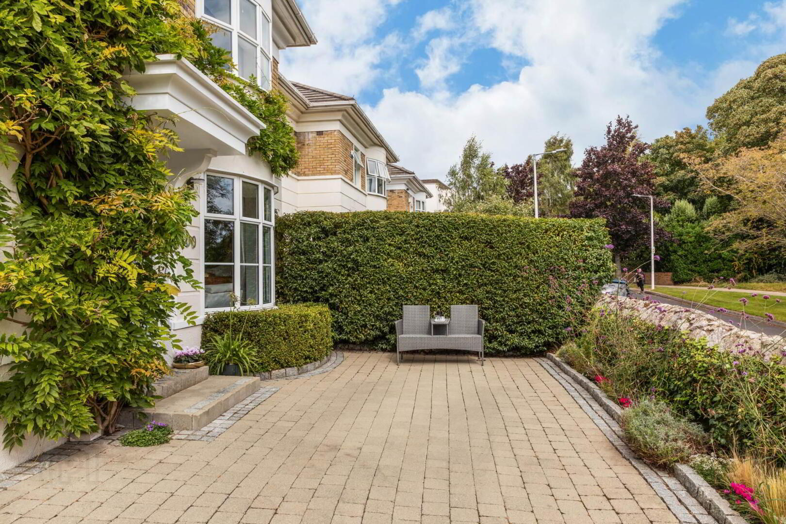 100 Avoca Park 43 of 58
