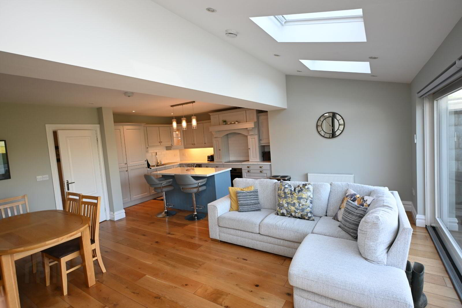 19 Woodvale 3 of 22