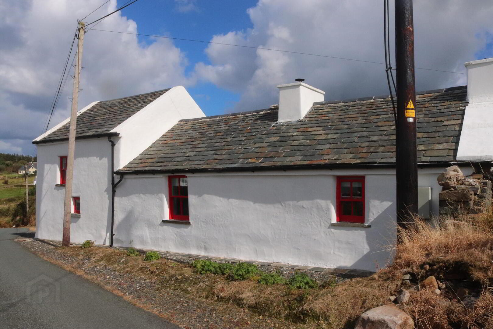 FOR RENT Ballyboes 1 of 6
