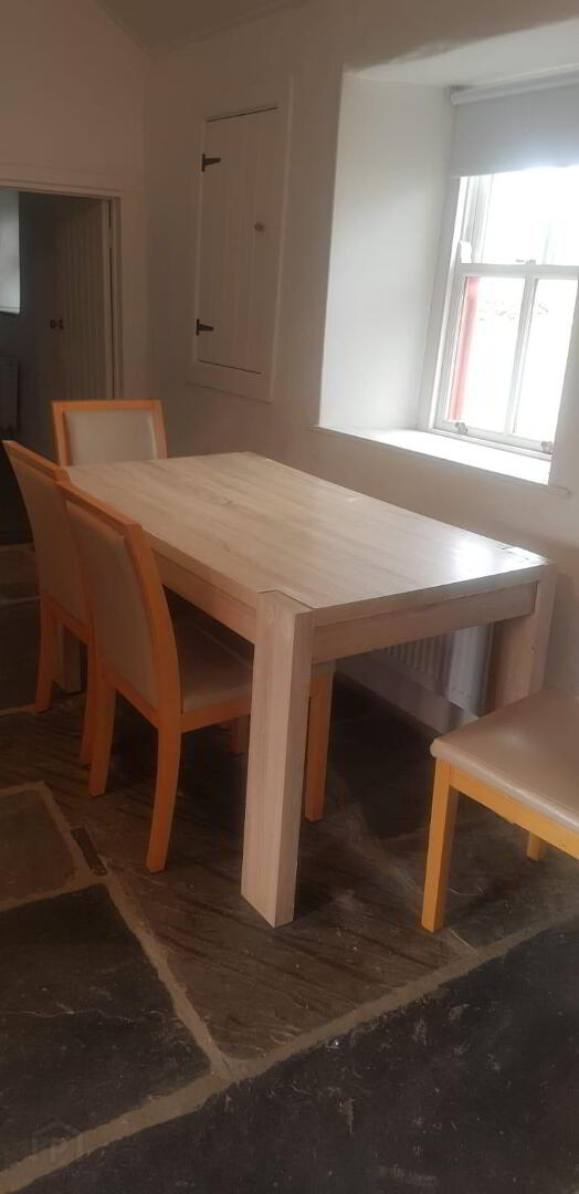 FOR RENT Ballyboes 4 of 6