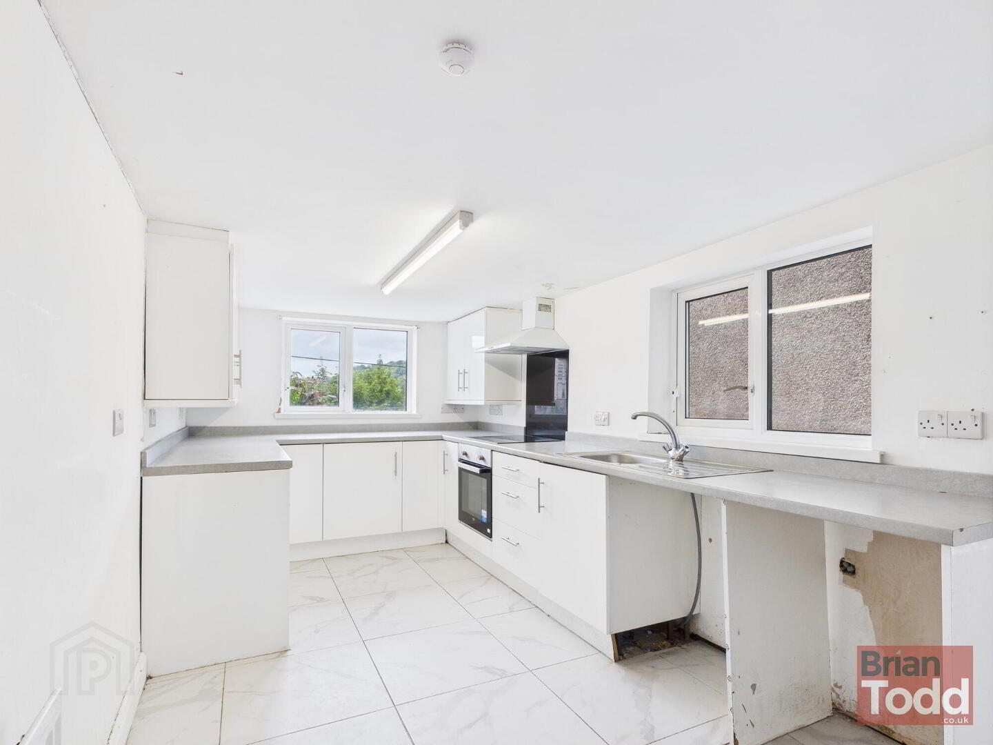 15 Victoria Road 4 of 16