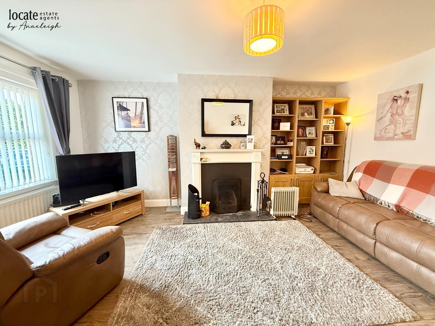 2 Shepherds Grove 3 of 20