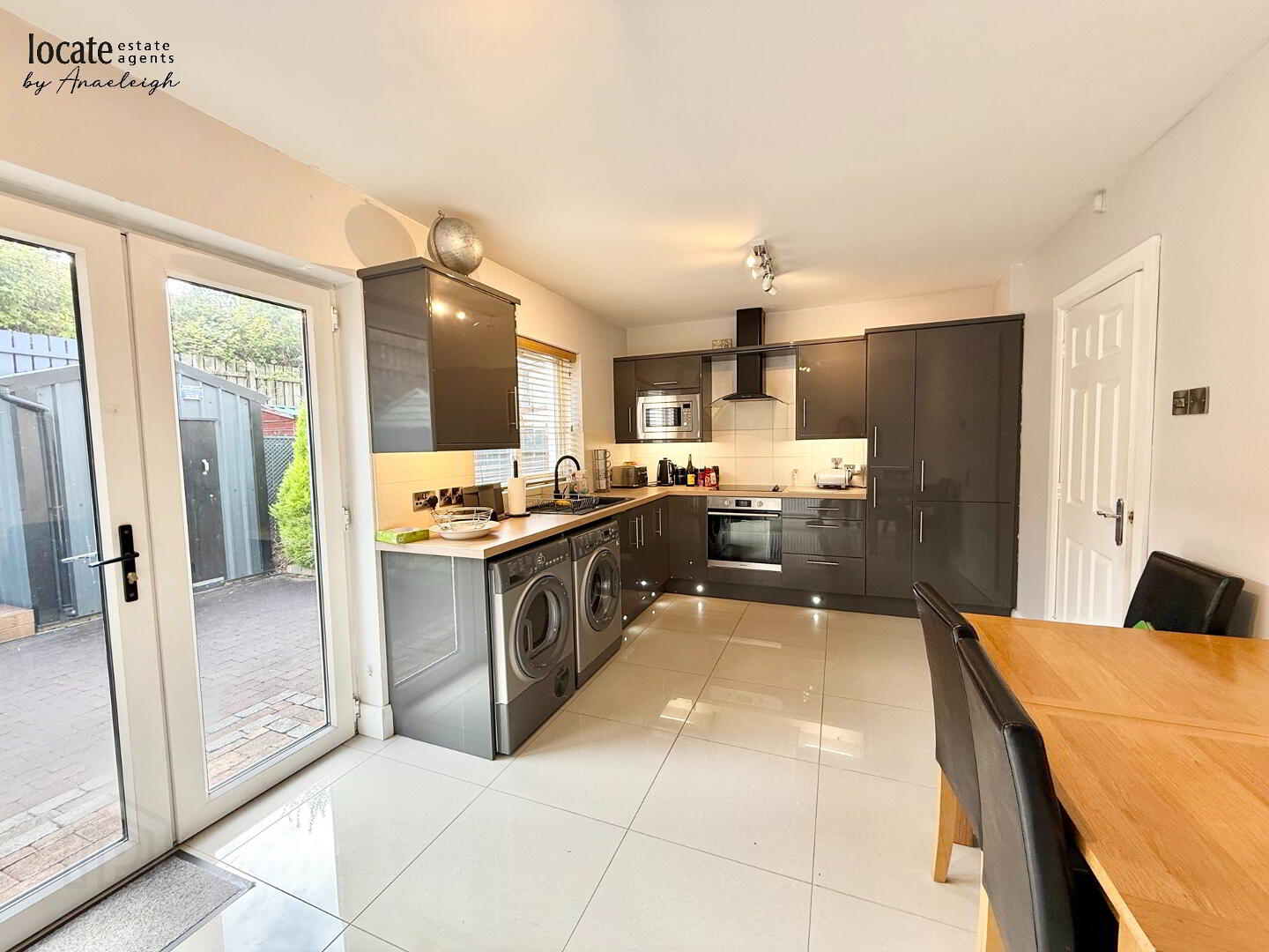 2 Shepherds Grove 6 of 20