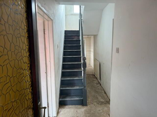 property description image