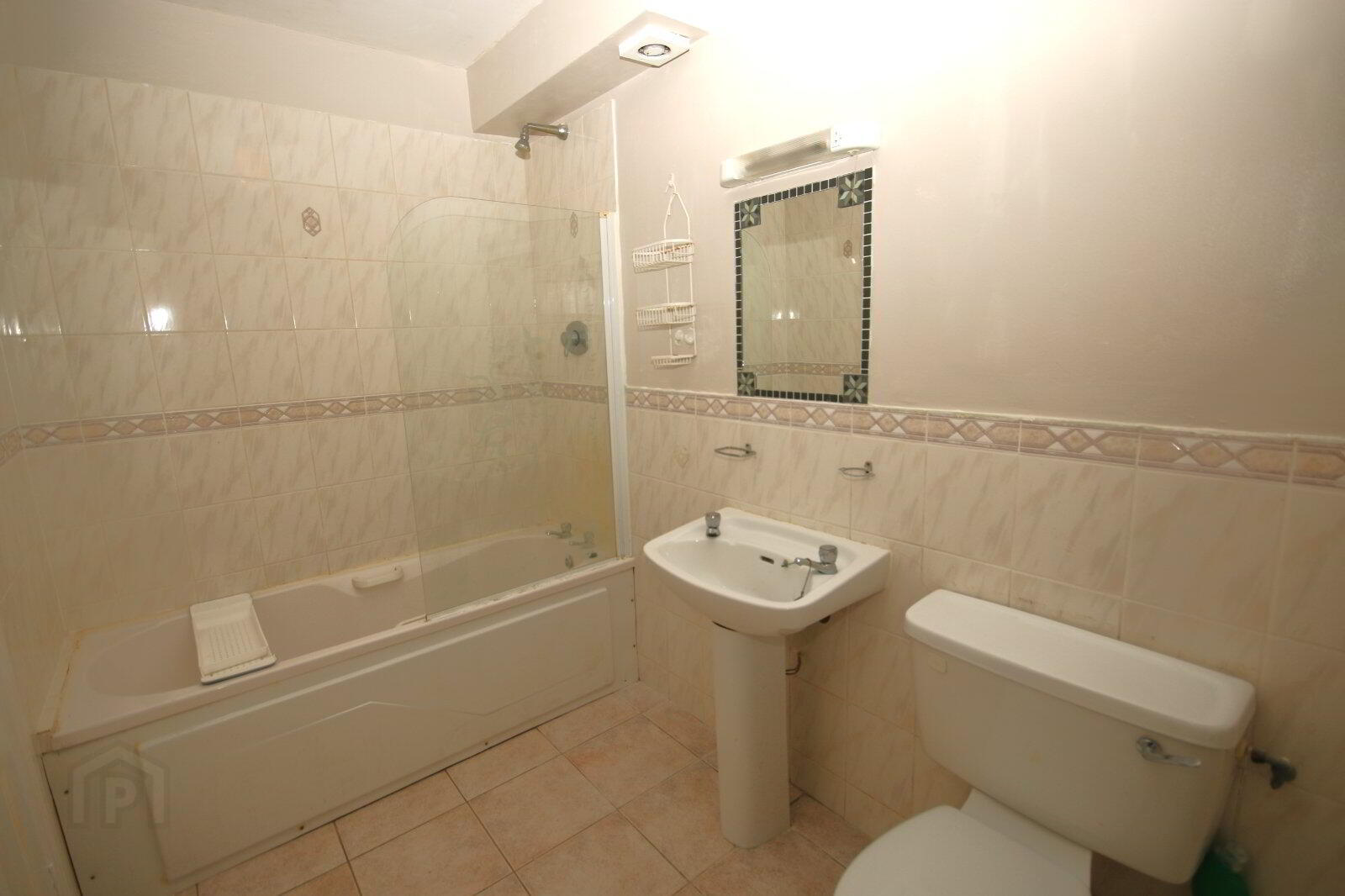 3 Railway Court 8 of 9