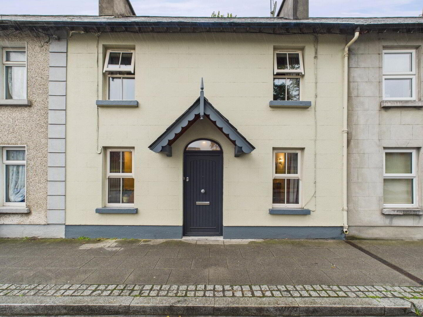 property description image