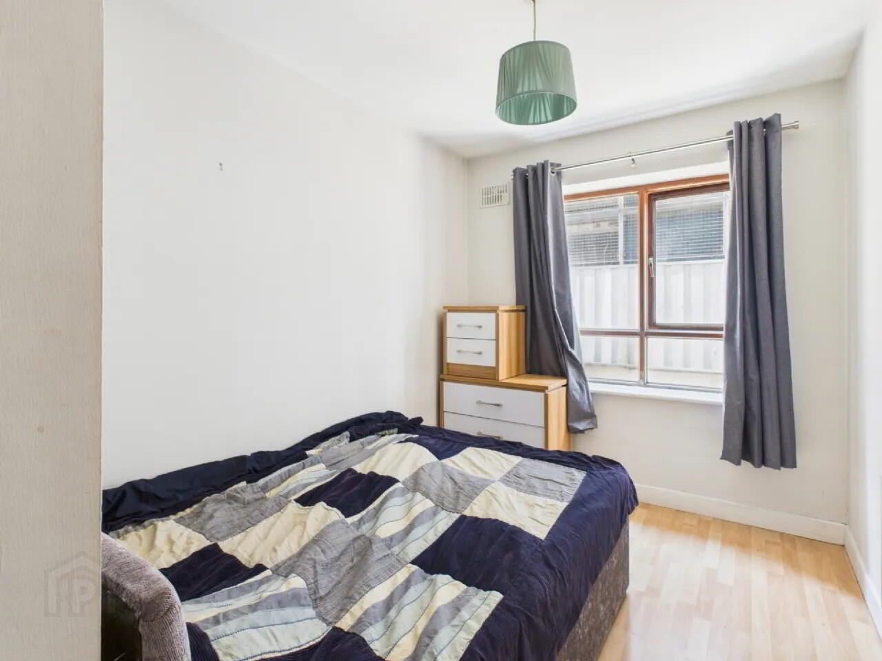 Apt, 15 Penrose Court 12 of 17