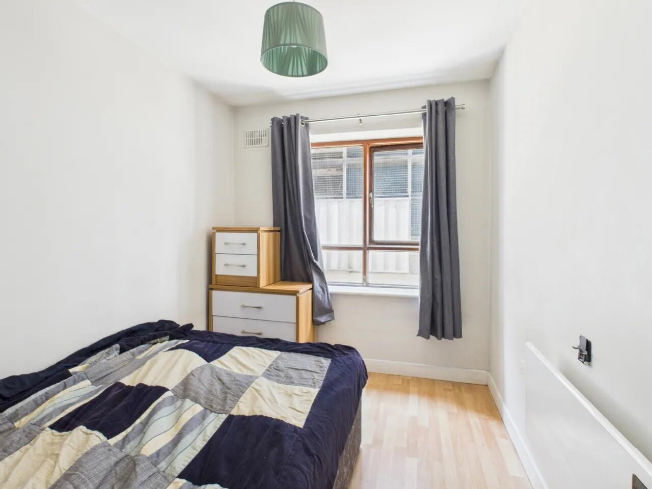 Apt, 15 Penrose Court 13 of 17